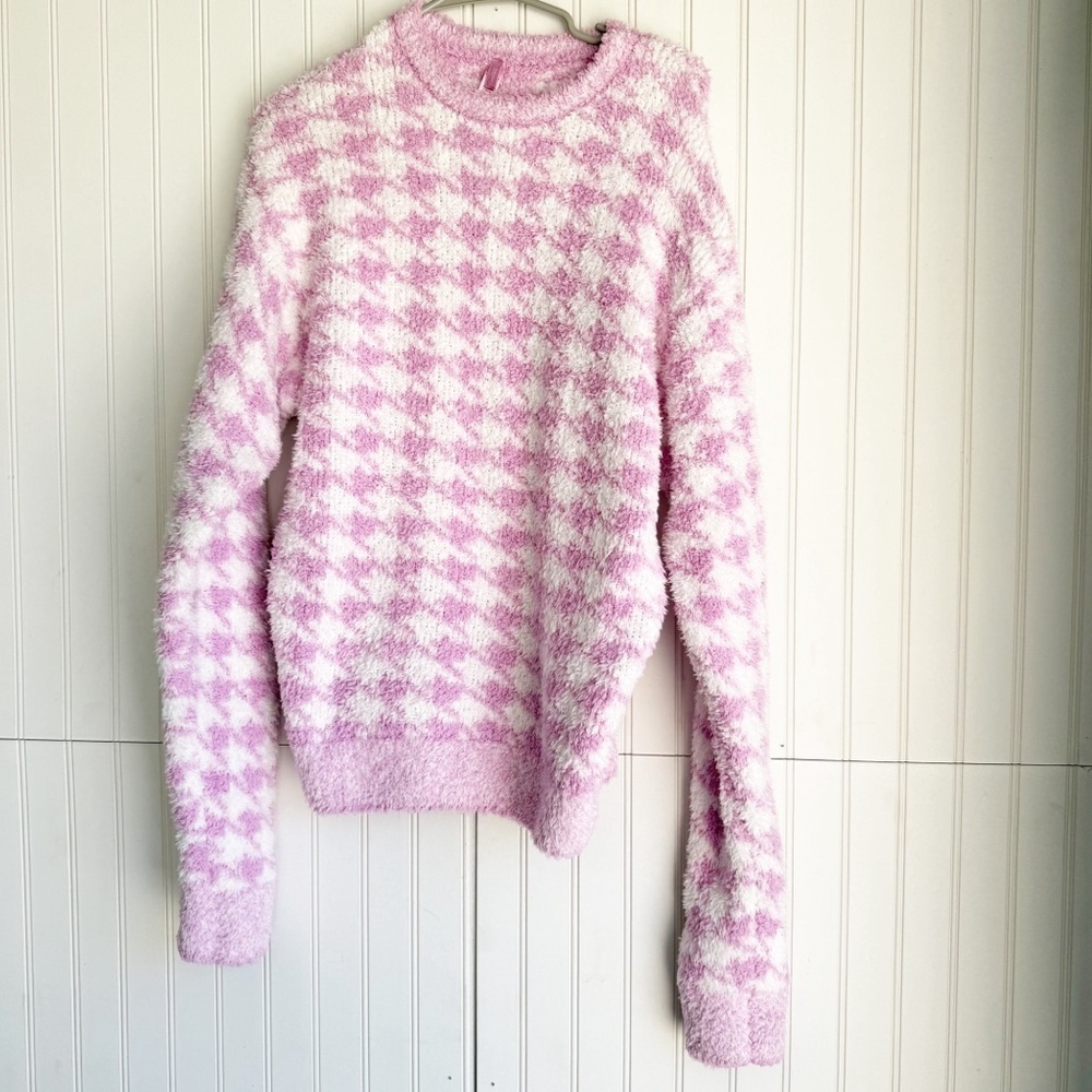 SKIMS Size S/M Pink Cozy Houndstooth Unisex Pull Over Sweater NEW! - Picture 3 of 7